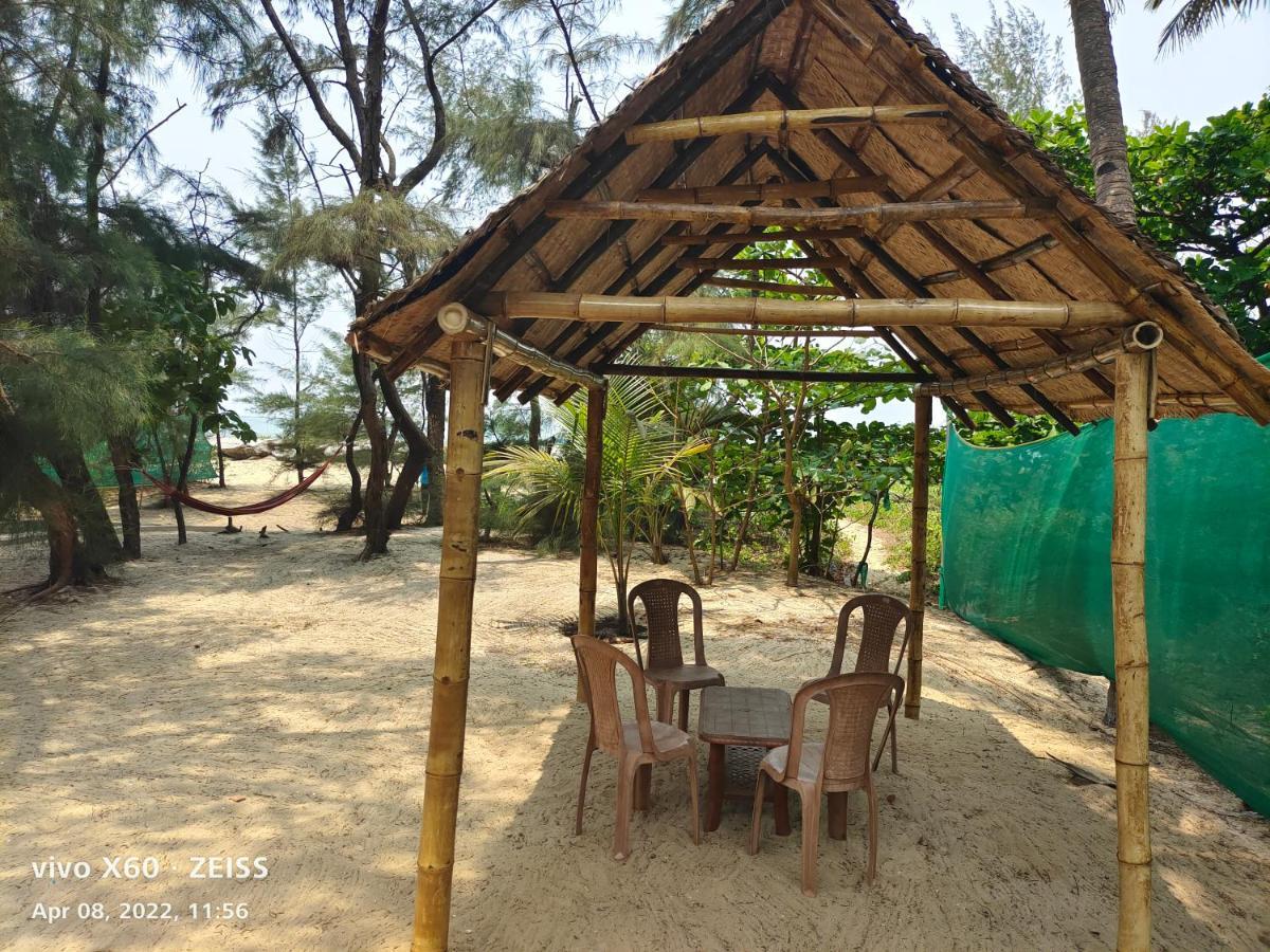 His Grace Sea View Cottages - Private Beach At Malpe Udupi Kültér fotó